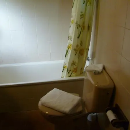 Prázdninový dům Sleeps 4 Pool Air Con Wifi *